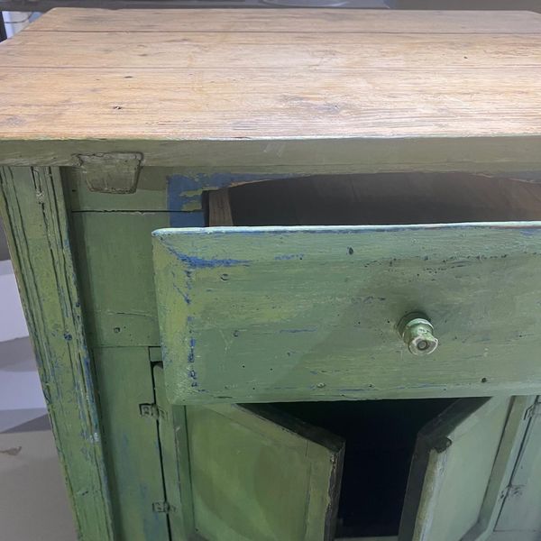 Hovedbilde Sjarmerende Antikk bord